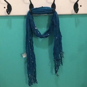 Blue scarf